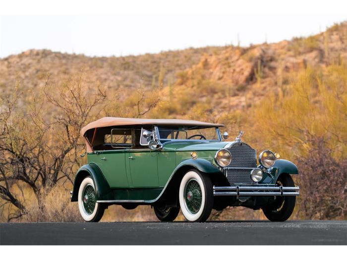 1930 Packard Club Coupe