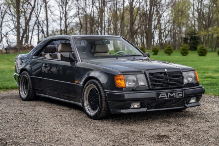 1990 Mercedes-Benz 300CE: A Classic Coupe