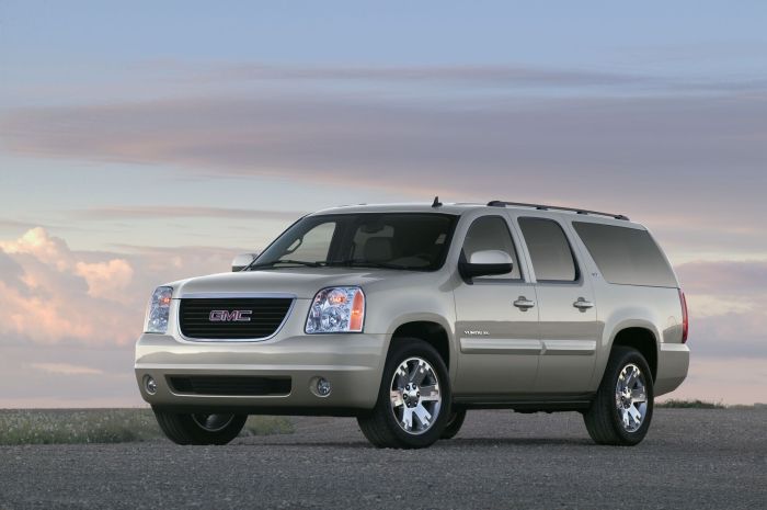 Yukon gmc denali ride adaptive carbuzz autoevolution trims gmauthority gm