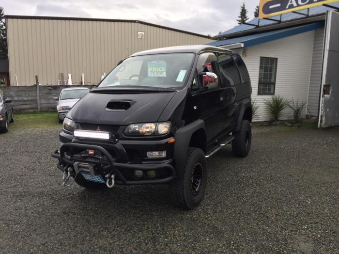 1997 Mitsubishi Delica: A Cult Classic Reborn