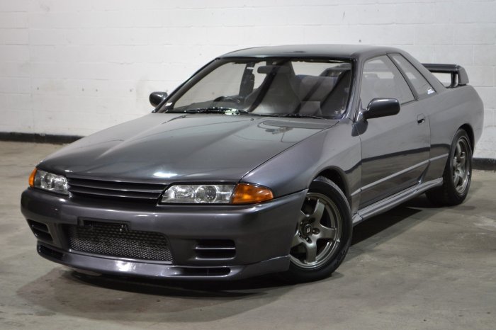 R32 gts skyline 1989 nissan gtst driver rb20 speed back