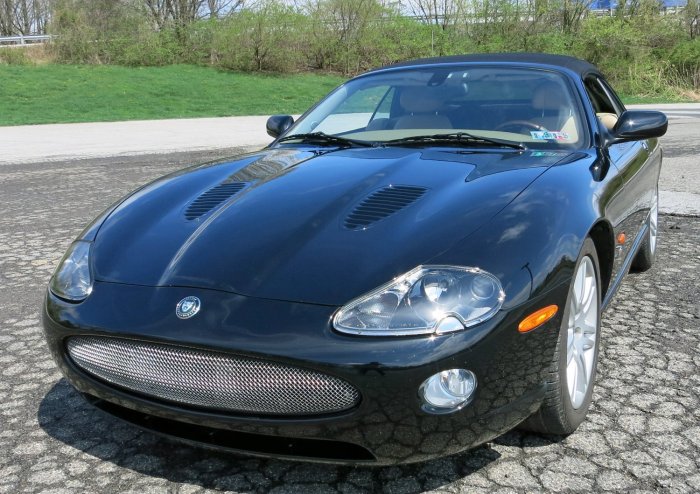 2005 Jaguar XKR