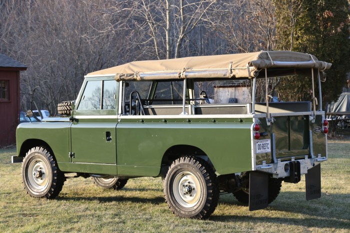 Rover land series 88 1967 iia 4x4 sale bat