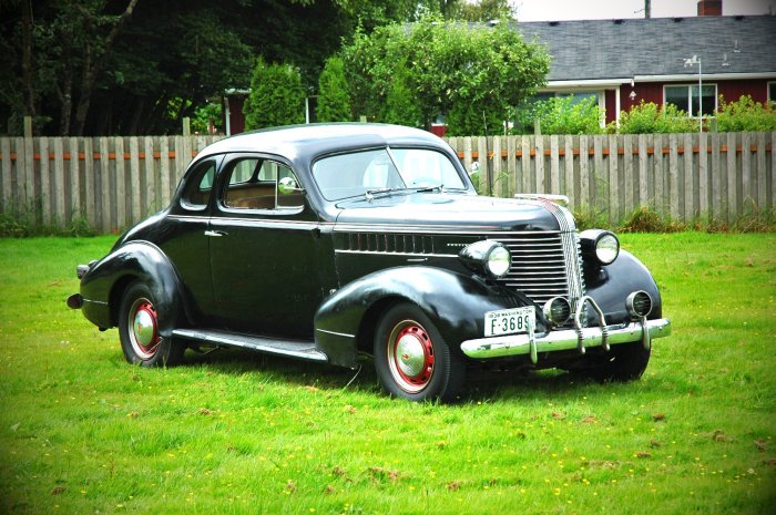 1938 Pontiac Coupe