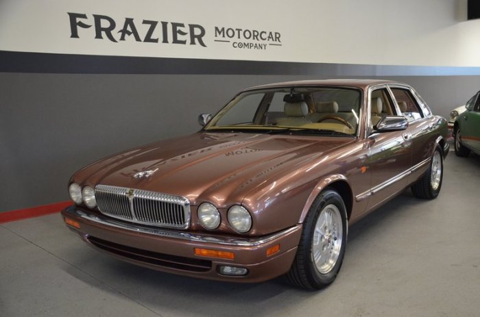 1995 Jaguar XJ: A Timeless Classic