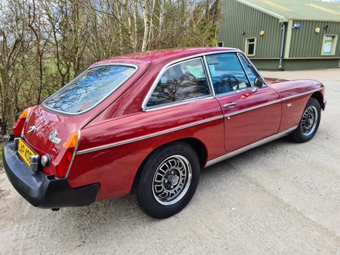 1975 MG MGB GT