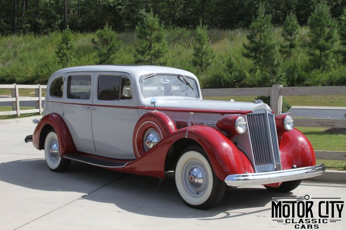 1937 Packard Super Eight