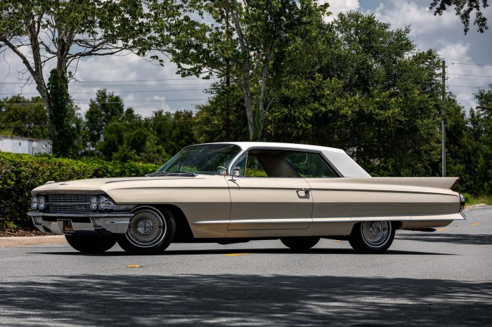 Cadillac 1962 convertible series sale bat