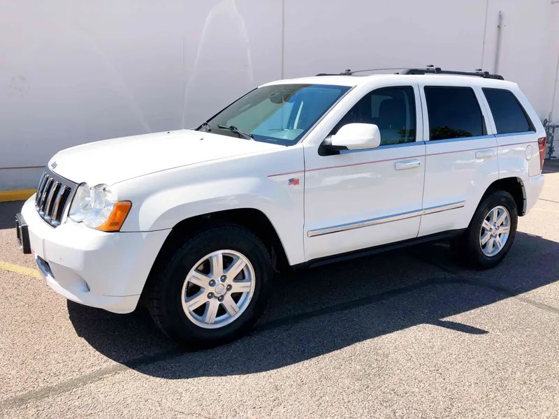 **
        2008 Jeep Grand Cherokee: A Classic SUV Review
    **