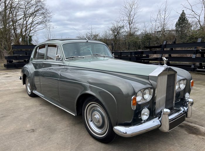 Royce rolls cloud silver 1961 ii car hire