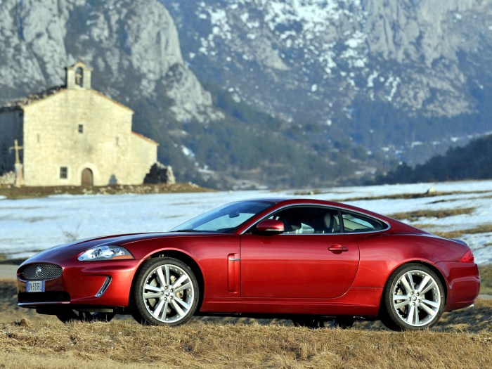 Jaguar xk legendary heritage performance years xkr auto