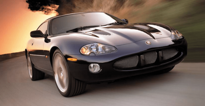 2000 Jaguar XK: A Timeless Classic