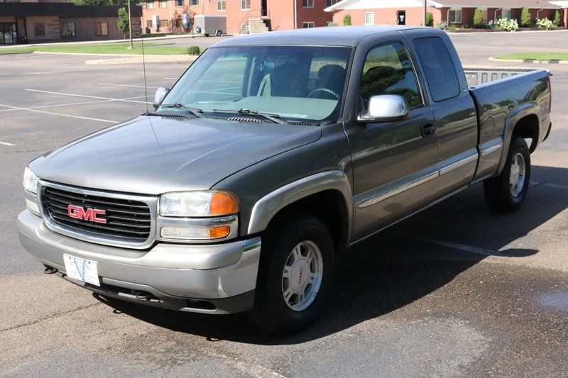 2000 GMC Sierra: A Classic Trucks Legacy