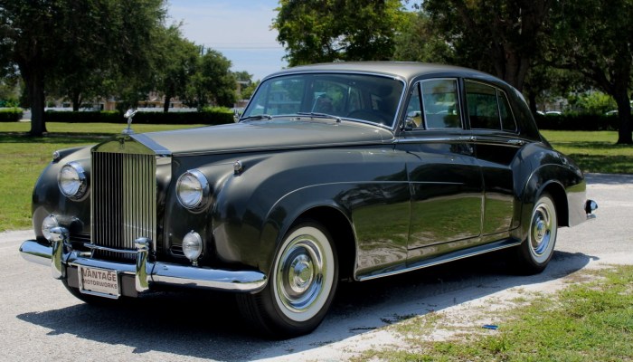 1962 Rolls-Royce Silver Dawn