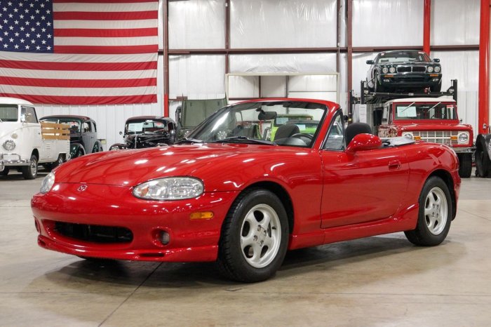 2000 Mazda Miata: A Timeless Classic