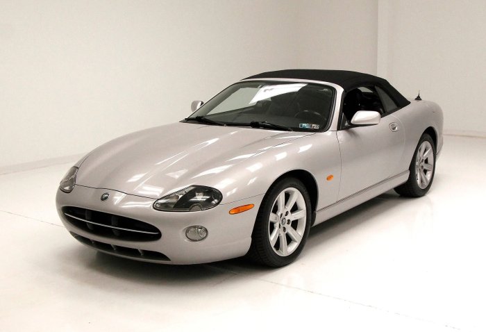 2005 Jaguar XK8