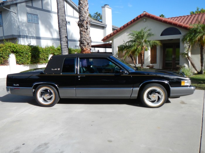 1989 Cadillac Coupe Deville