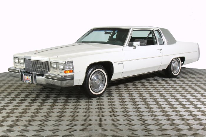 1983 Cadillac Coupe Deville