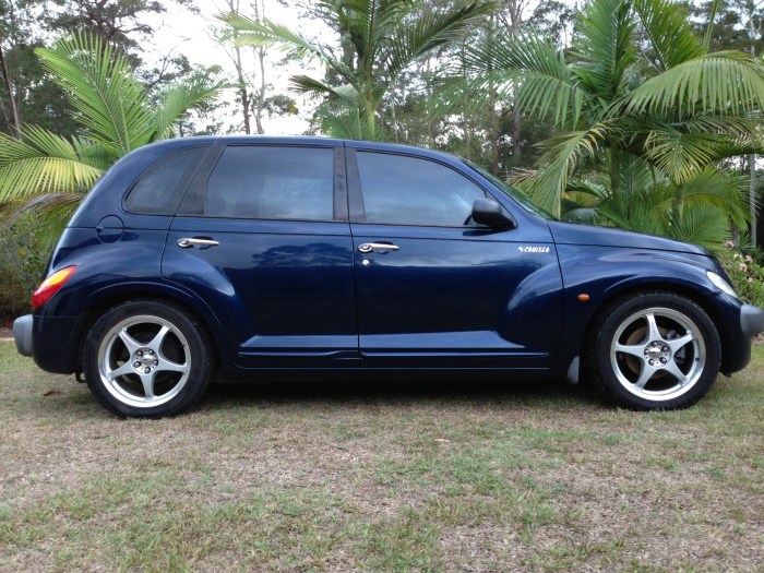 2002 Chrysler PT Cruiser: A Retro Icon