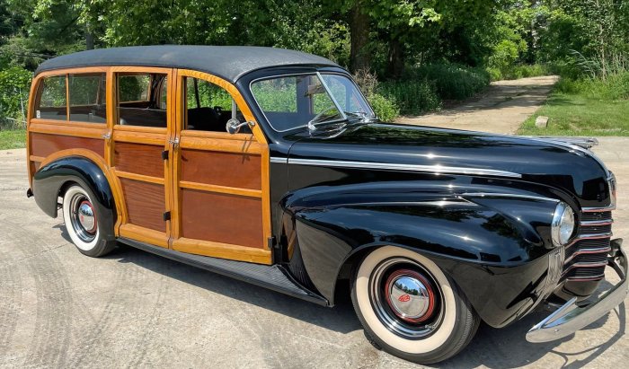 1940 plymouth stationwagon woody wagons woodies