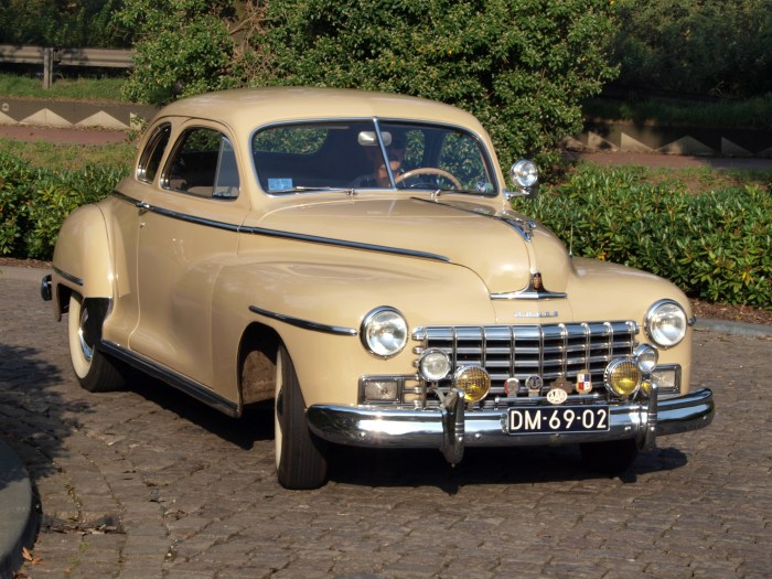 Dodge 1948 custom coupe cars club car momentcar classic sports topworldauto choose board