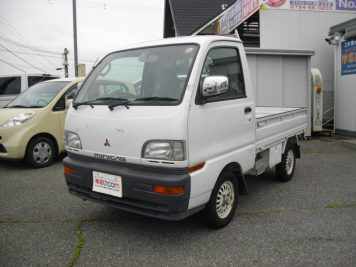 Mitsubishi minicab swipe