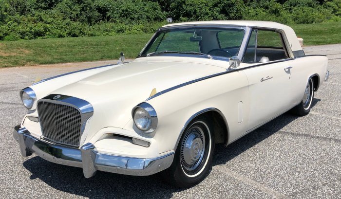 1962 Studebaker Gran Turismo