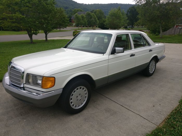 1983 Mercedes-Benz 300