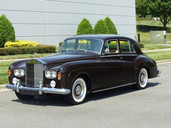 1965 Rolls-Royce Silver Cloud III: A Timeless Icon of Luxury