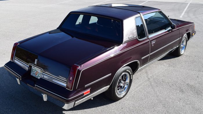 1988 Oldsmobile Cutlass Supreme: A Look Back at a Classic