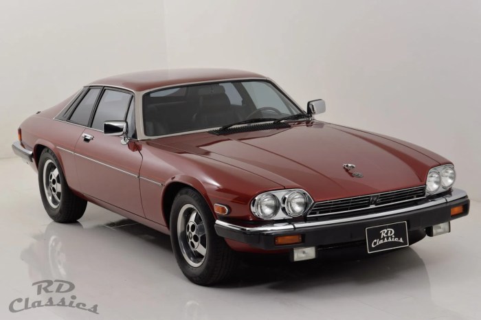 Xjs jaguar v12 he coupe overview back 1984