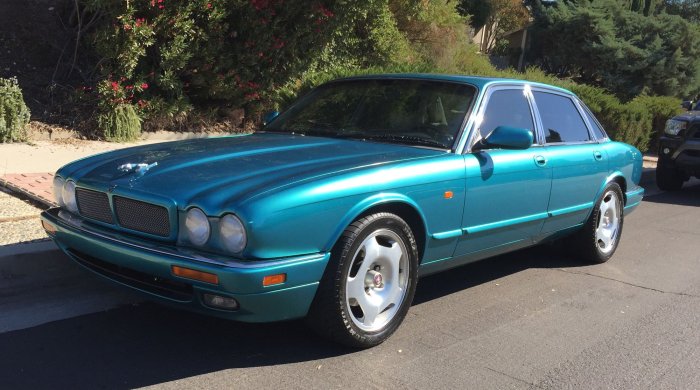 1995 Jaguar XJR