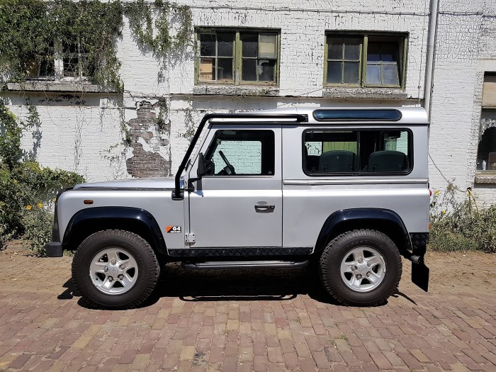 2005 Land Rover Defender