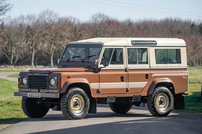 1983 wagon defender autoevolution v8