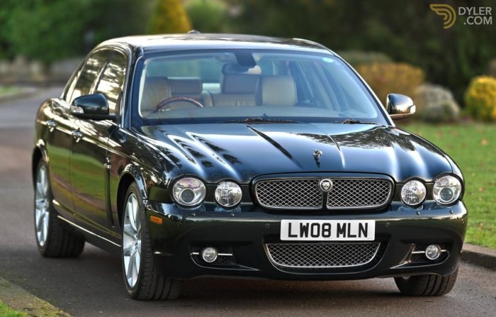 Jaguar xj8 2008 sale executive cars dyler saloon sedan green car