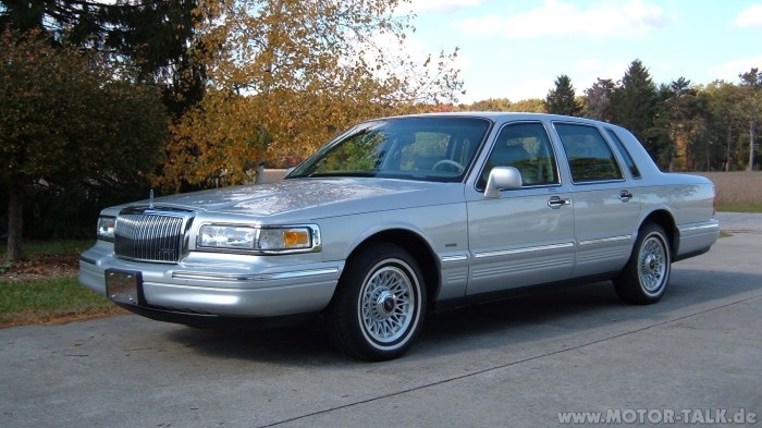 1997 Lincoln Town Car