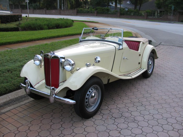 1951 tc mg jigsaw puzzle