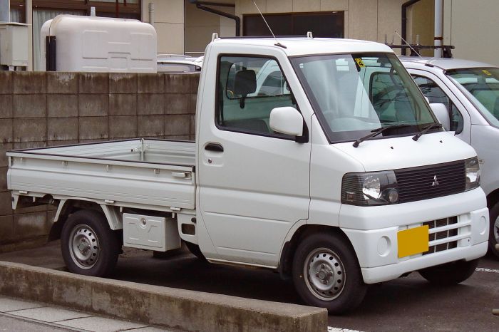 1999 Mitsubishi Minicab