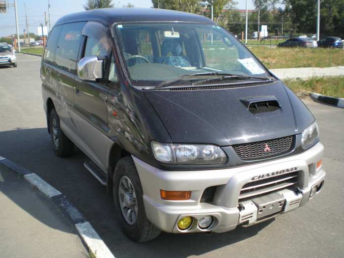 Delica mitsubishi 1997 enlarge