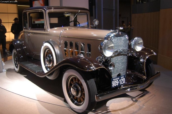 1932 Oldsmobile L32