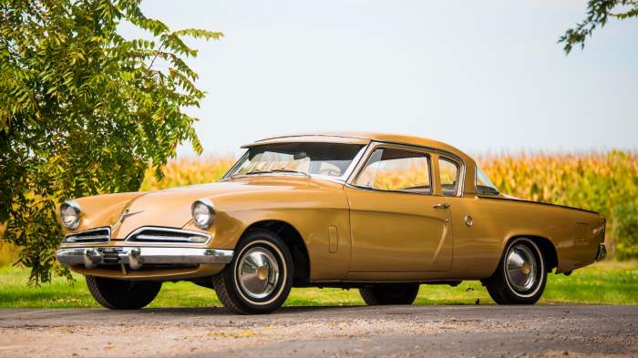 Studebaker commander 1953 hardtop starliner car centerfold motor trend sale