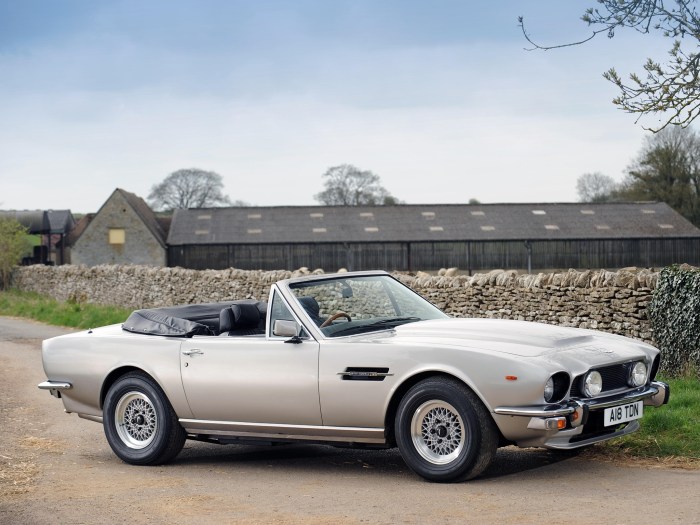 1977 Aston Martin Coupe: A Timeless Classic