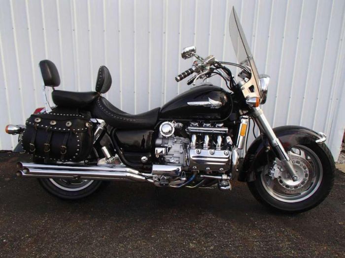 2000 Honda Valkyrie: A Cruiser Built for Power and Prestige