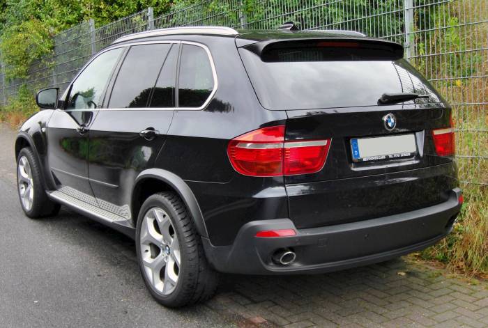 X5 bmw rear 2009 ii file v8 suv xdrive48i 8l wikipedia awd size motorinfo commons wiki 4dr auto wikimedia full 2009 BMW X5
