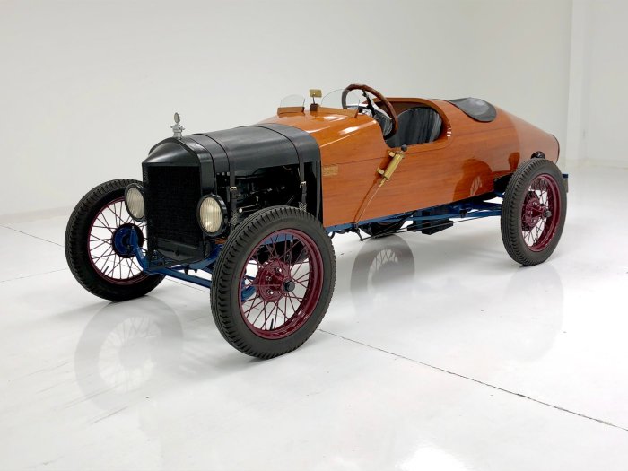 1923 Ford Model T: The Car That Changed America