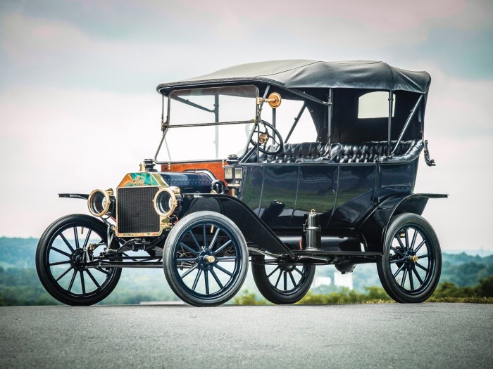 1913 Ford Model T