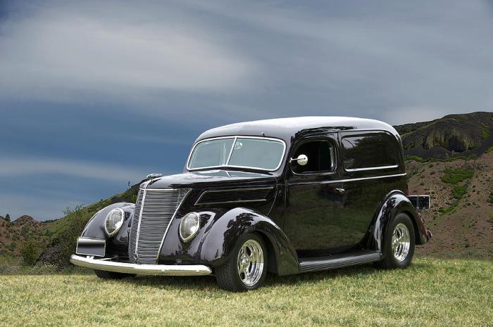 Delivery ford 1937 sedan momentcar