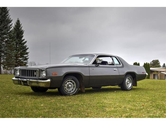 1975 Plymouth Road Runner