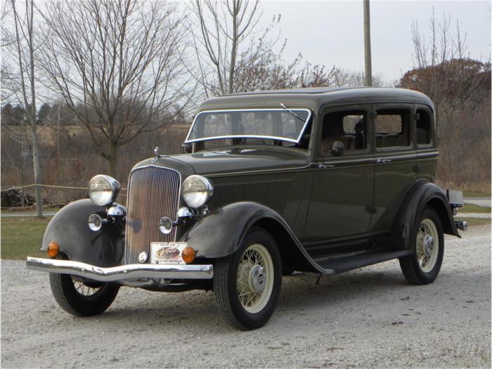 1933 Plymouth PD Deluxe