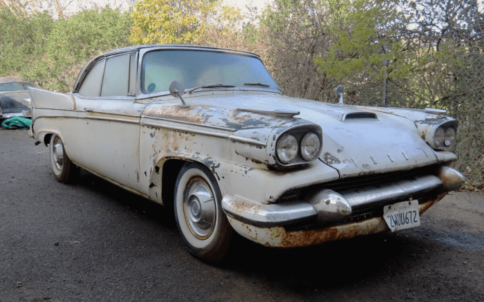 1958 Packard 58L